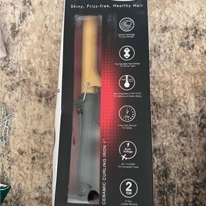 Gold and Black Ceramic Curling Iron